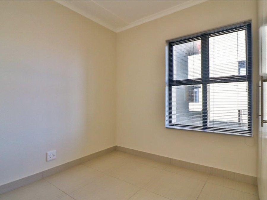 To Let 3 Bedroom Property for Rent in Parklands Western Cape